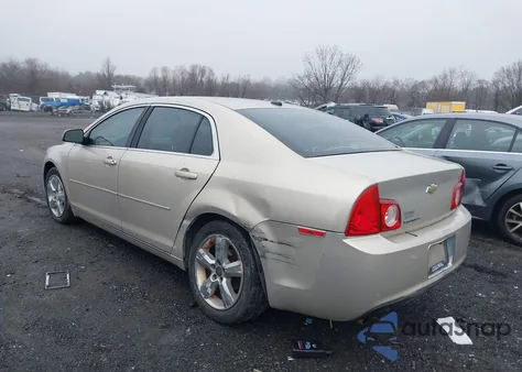 2010 Chevrolet Malibu Lt z USA, uszkodzony, nr VIN 1G1ZD5EB8AF122566